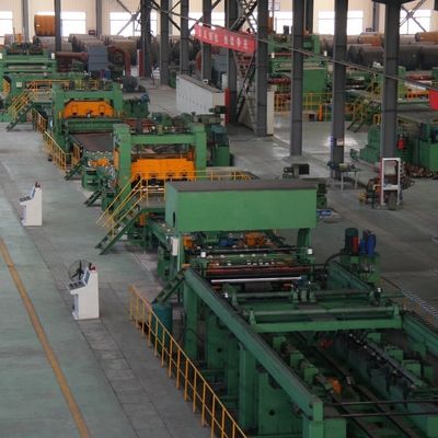 Máquina para enderezar bobinas de alta productividad con función de nivelación y corte transversal