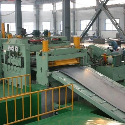 Líneas de corte transversal de la bobina de acero laminada en caliente 3 mm-12 mm-2000 mm A motor
