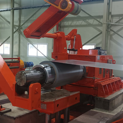 Máquina de corte de bobinas de acero de rodadura en frío con cizalladura voladora Máquina de corte de bobinas de metal