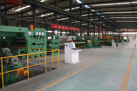3 mm-12 mm-2000 mm línea de corte transversal de cizalladura móvil para el decapado de bobinas de acero laminadas en caliente