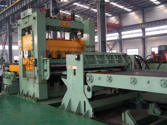 Máquina de cortar de acero con rodamiento para el corte transversal de bobinas de longitud fija