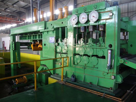 Fabricación de automóviles Línea de producción de nivelación y rebobinado de bobinas de acero 5000*3500*