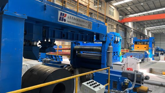 Línea de corte de nivelación de desenrollamiento de bobinas metálicas con longitud de placa de corte de 1000-3500 mm
