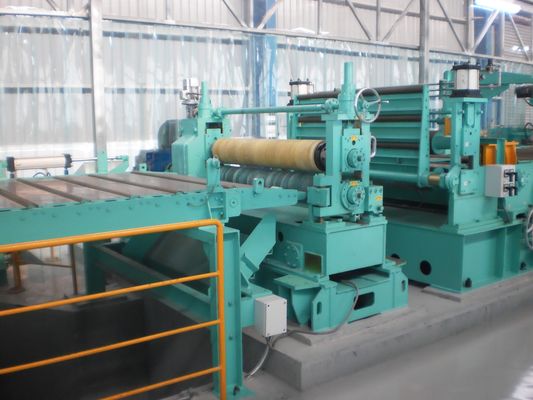 Máquina de nivelamiento de desenrollamiento y de corte para el corte de bobinas de acero de precisión en fábricas de acero