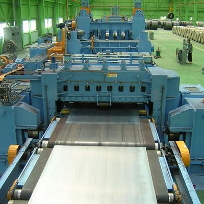 Línea de corte de nivel de desenrollamiento de bobinas de acero inoxidable de alta velocidad para obras de construcción