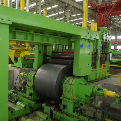Máquina de corte a longitud de acero en rodillo caliente para desenrollar, nivelar, cortar y apilar
